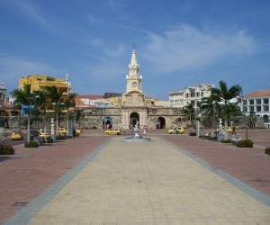 Walk of the Martyrs.  Source: Panoramio.com By: RODOLFO USECHE MELO